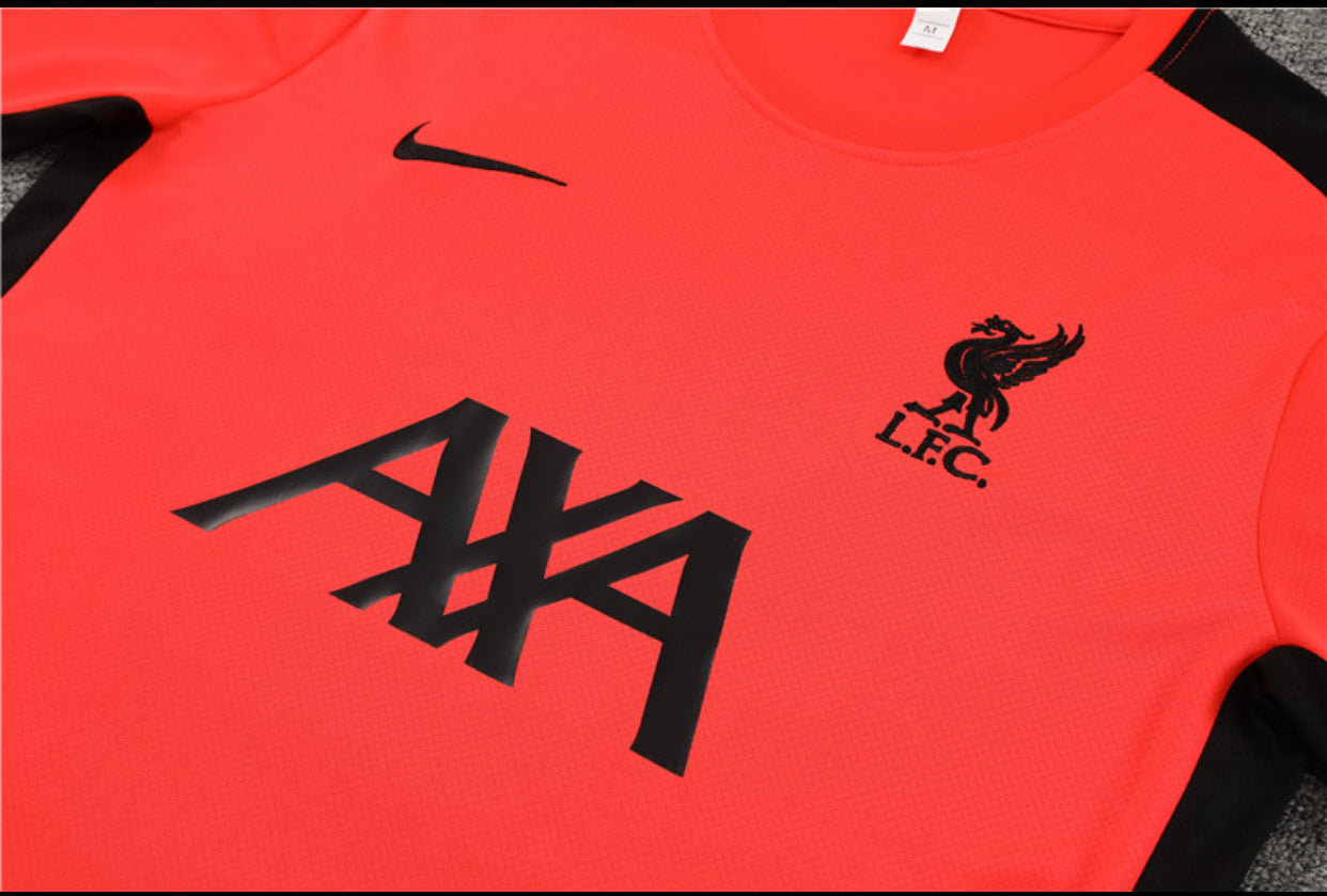 Liverpool FC Men’s 23/24 Training Kit