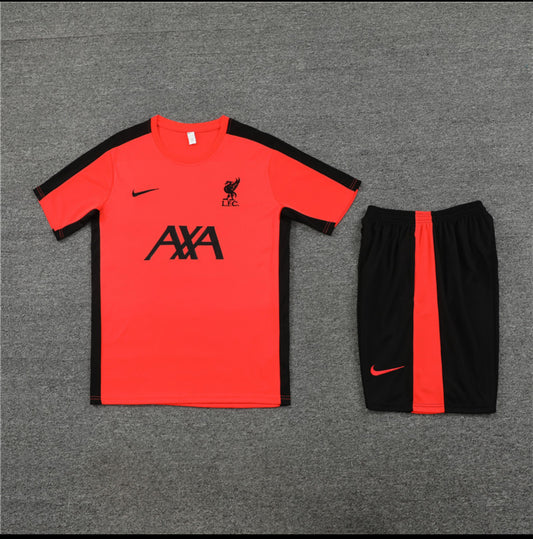 Liverpool FC Men’s 23/24 Training Kit